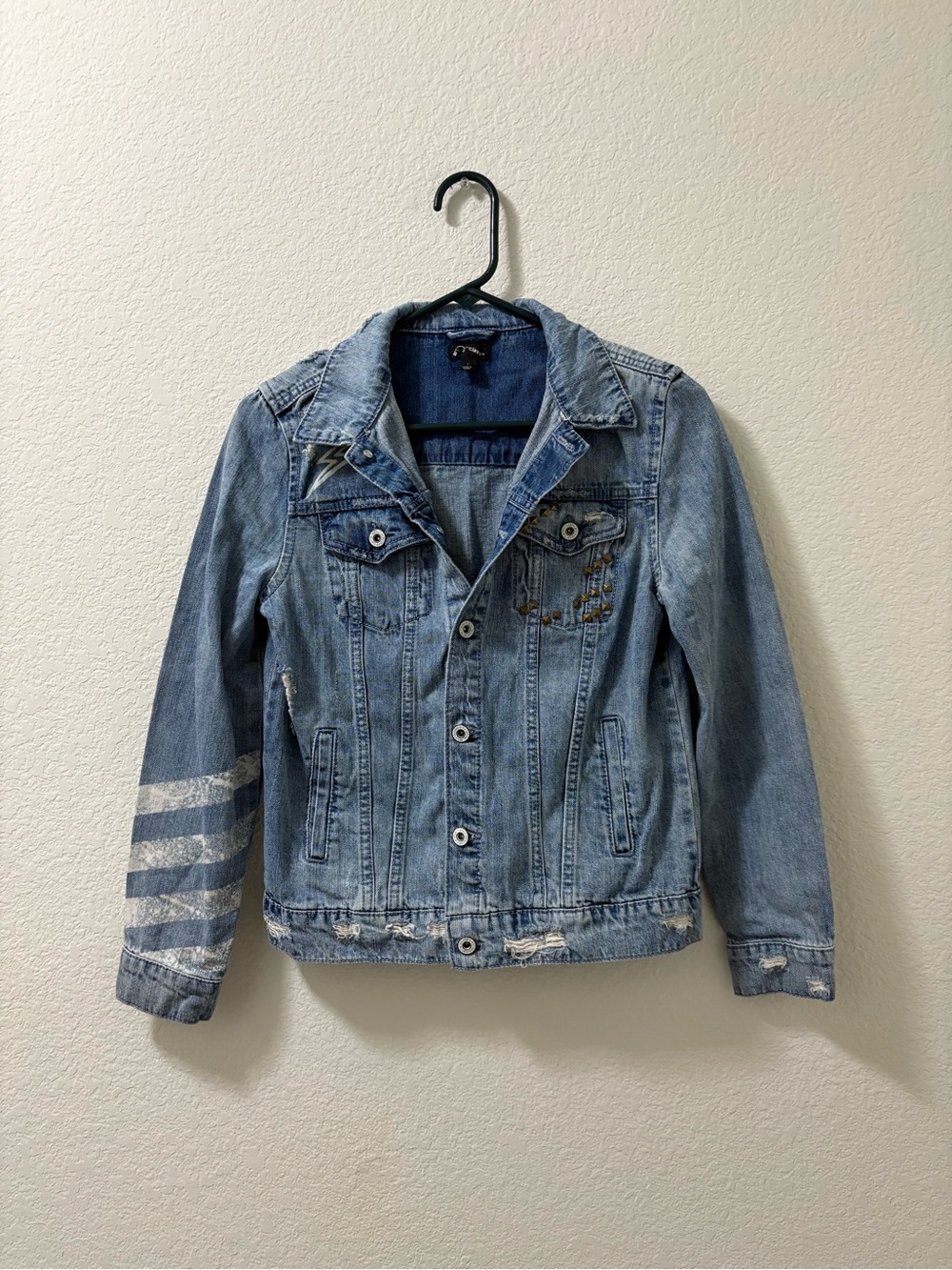 Art Class Guitar Graphic studded Denim jacket youth size large distressed. PO